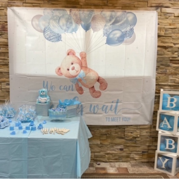 Bear  Backdrop
Backdrop Keychains - Picture 2 of 3